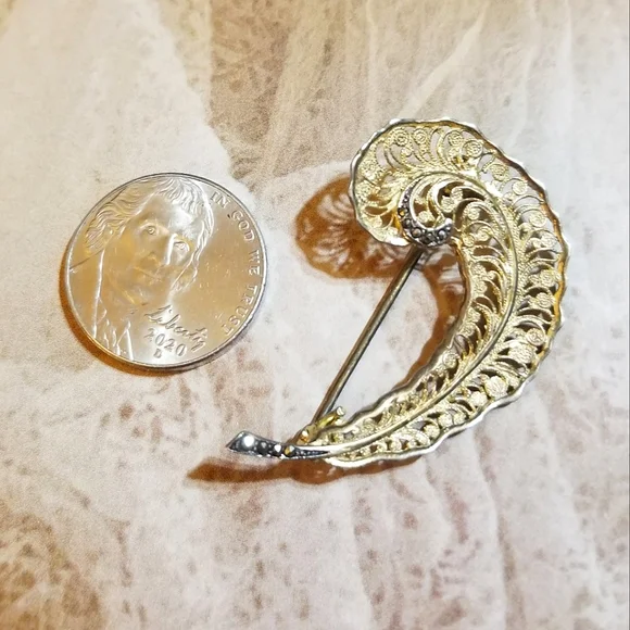 Art Deco Cannetille 800 Sterling Marcasite Feather Brooch - Picture 4 of 7